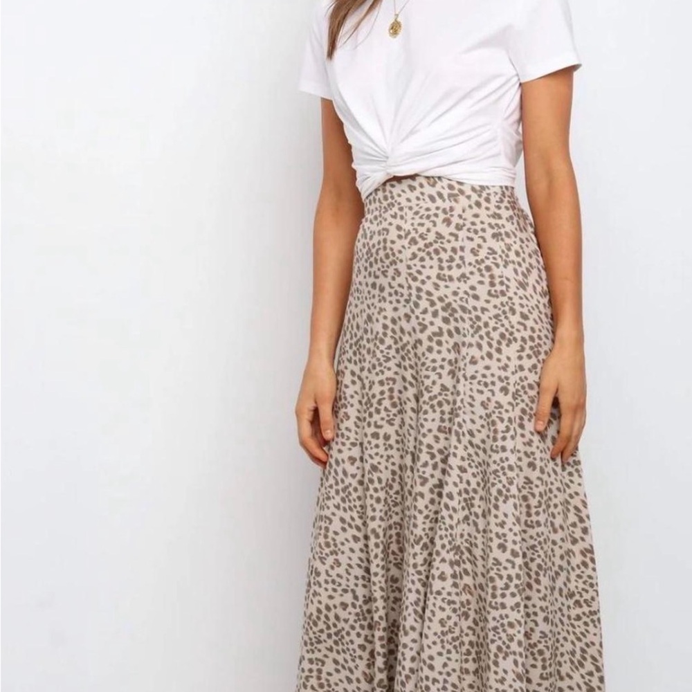 Women’s Beige Leopard Print Pants